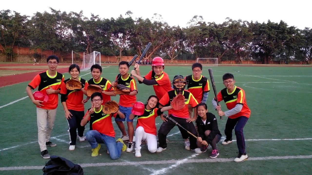 包含【创新赛事】虚拟现实与棒球的结合的词条