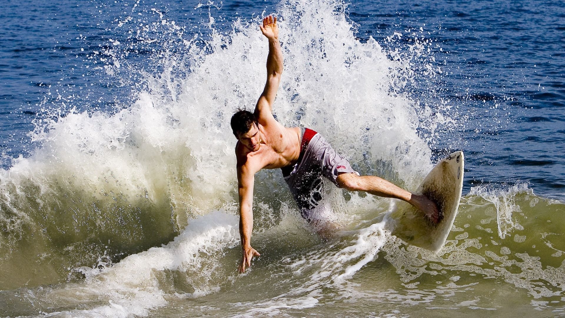 乐鱼体育-CS_GO亚洲巡回赛亮相上海,激烈角逐夺冠名额,亚洲csgotop